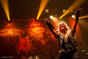 Konzertfotos von Doro auf dem Knock Out 2017 Karlsruhe