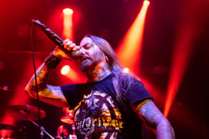 Konzertfoto von DevilDriver beim Spirit in Black 2018