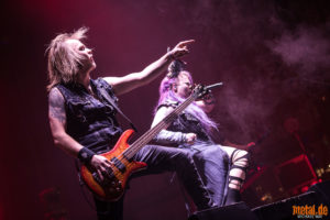 Konzertfoto von Battle Beast - Knock Out Festival 2019