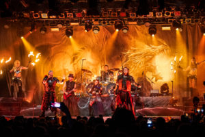 Konzertfoto von Feuerschwanz - Memento Mori Tour 2023