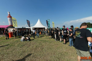 Foto der Epica Autogrammstunde - Summer Breeze Open Air 2023