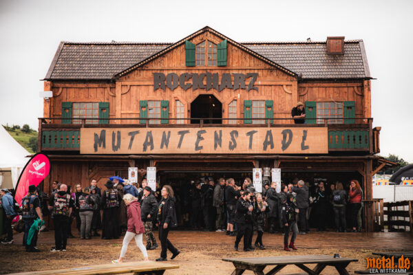 Foto mit Impressionen Donnerstag - Rockharz Open Air 2024