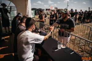 Foto der Ignea Autogrammstunde - Summer Breeze Open Air 2024